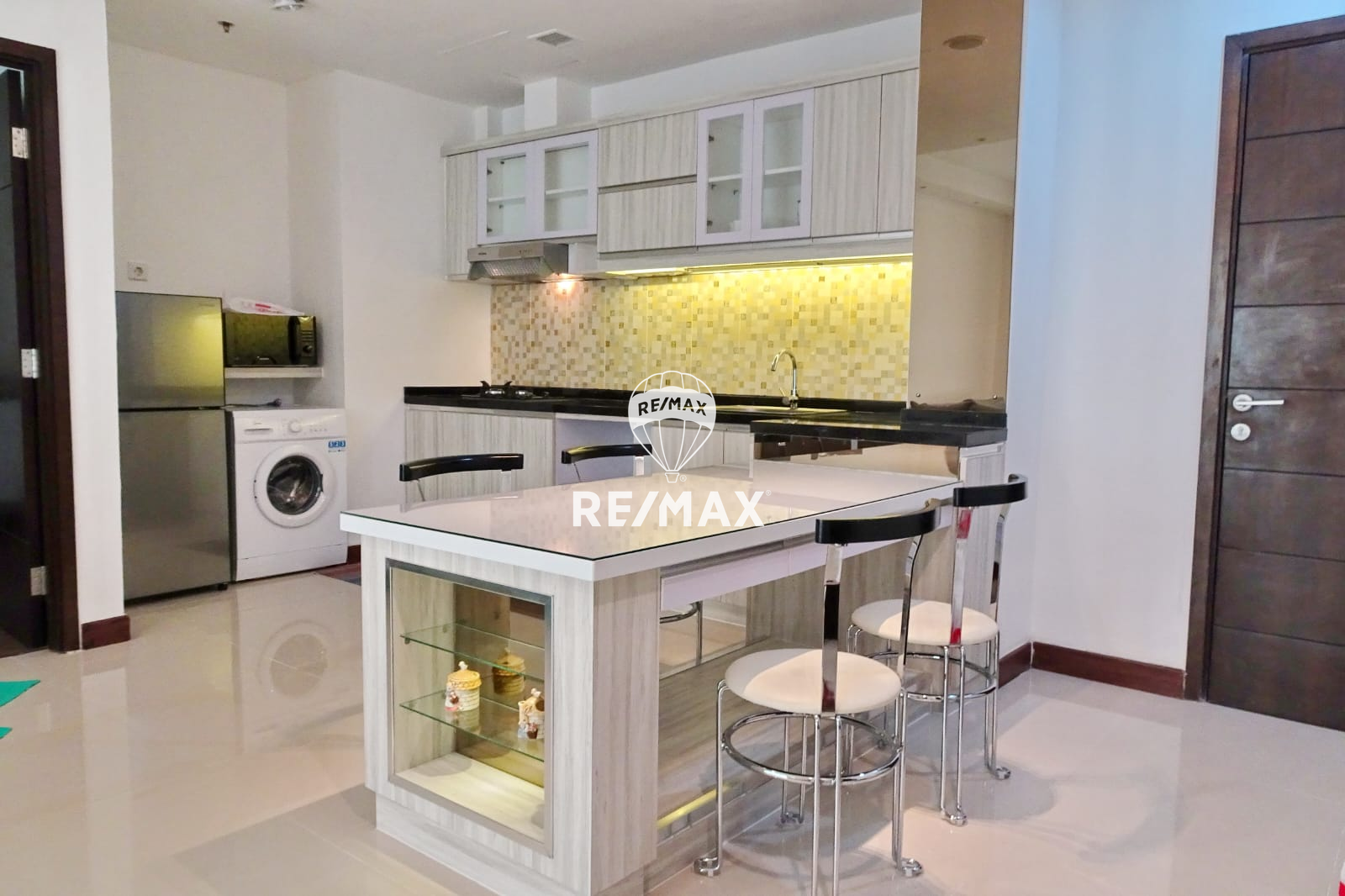 DiJual Apartemen West Gallery (AKR)