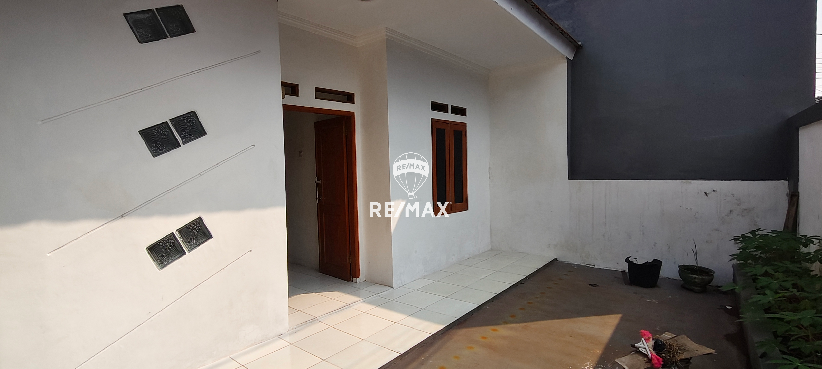 DiJual Rumah Komplek Pesona Anggrek Harapan Bekasi Utara