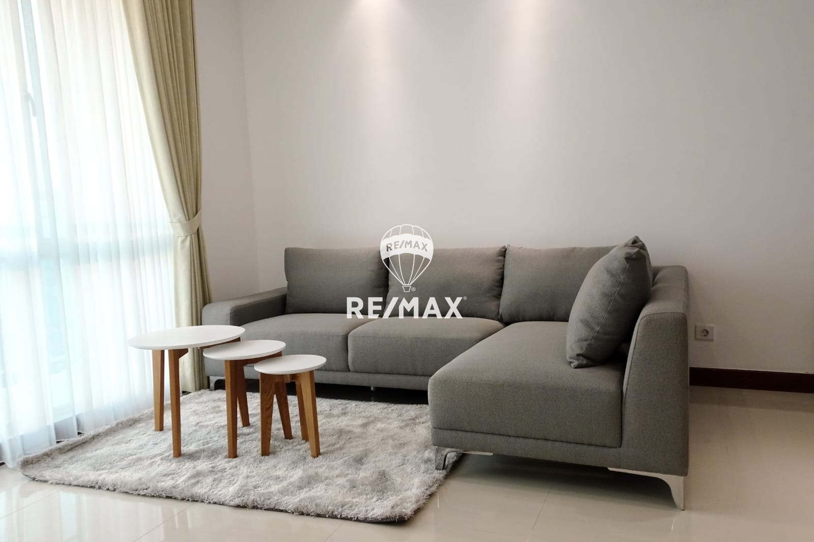 DiJual Apartemen West Gallery (AKR)