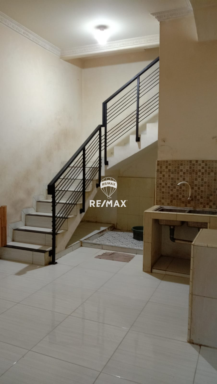 DiJual Rumah Villa Taman Bandara